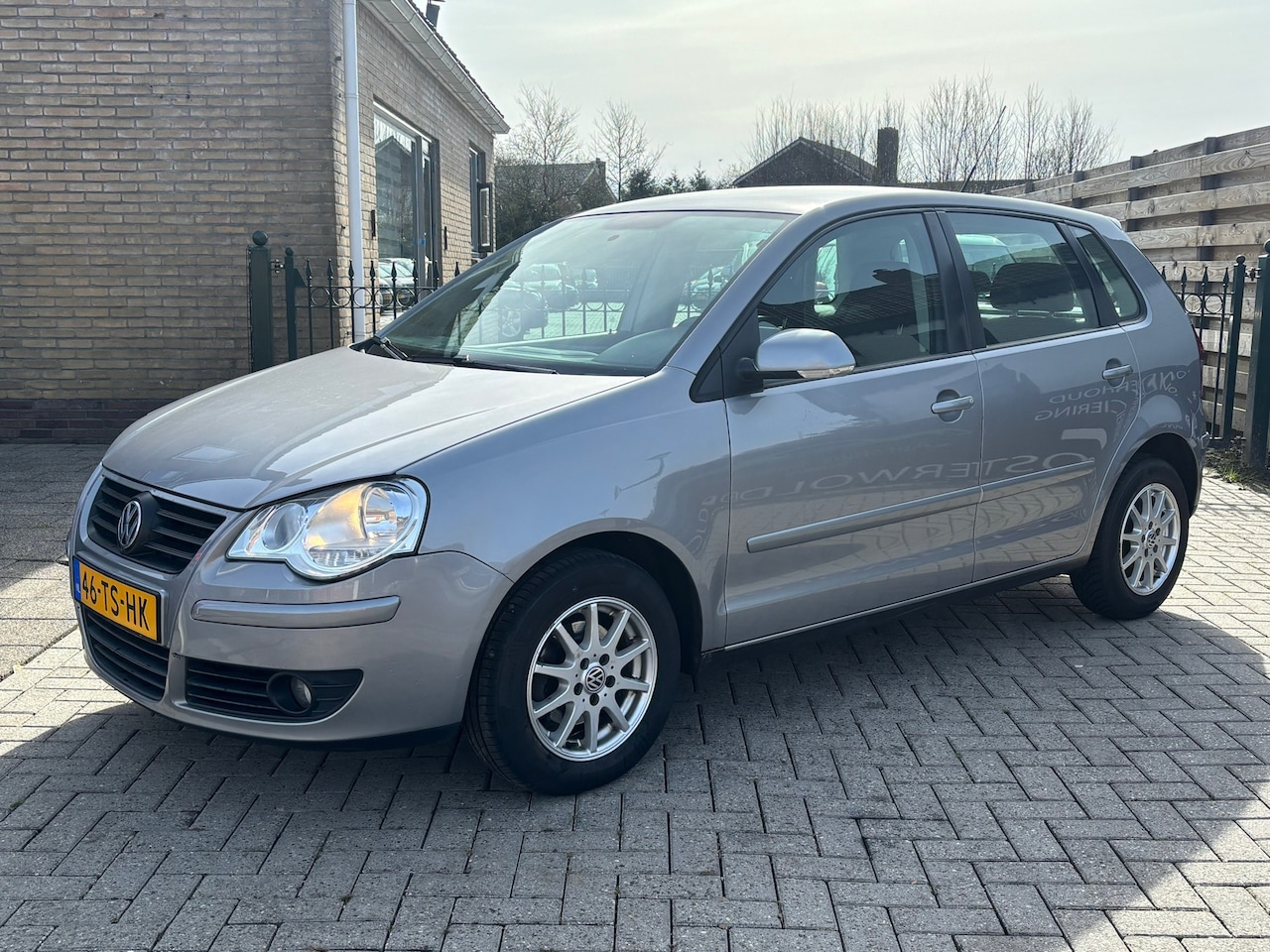 Volkswagen Polo - 1.4-16V Optive | airco | cruise control | nieuwe apk bij levering ! - AutoWereld.nl
