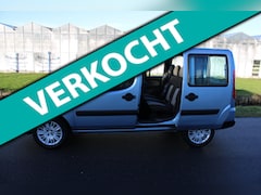 Fiat Doblò - 1.4 Family Plus met Airco en 2 Zijschuifdeuren