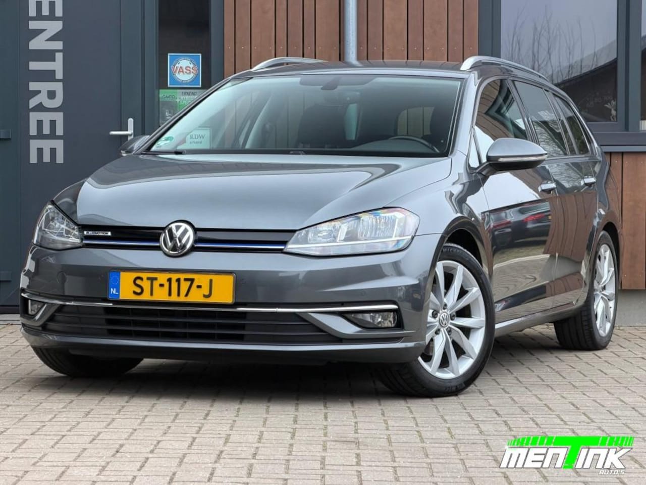 Volkswagen Golf - 1.5 TSI Stoelverw. Camera ACC Massage - AutoWereld.nl