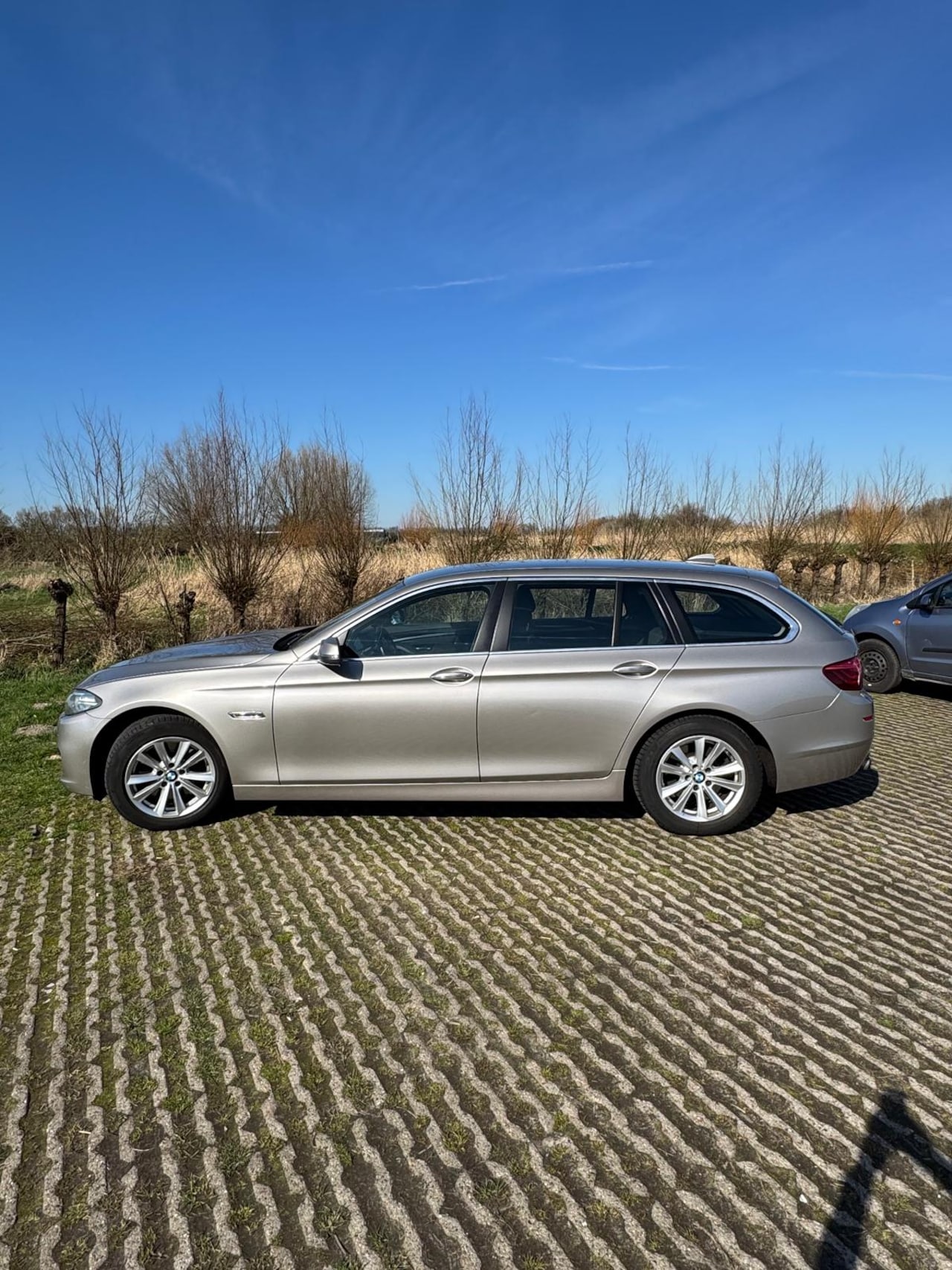 BMW 5-serie Touring - 528i Uitstekende staat - AutoWereld.nl
