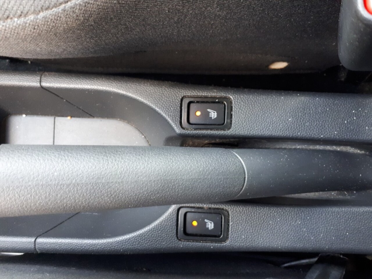 Suzuki Splash - 1.0 VVT Exclusive AIRCO/STOELVERW VOOR/PDC/LMV