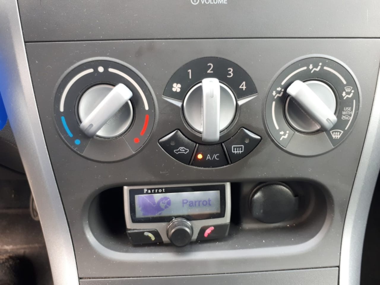 Suzuki Splash - 1.0 VVT Exclusive AIRCO/STOELVERW VOOR/PDC/LMV