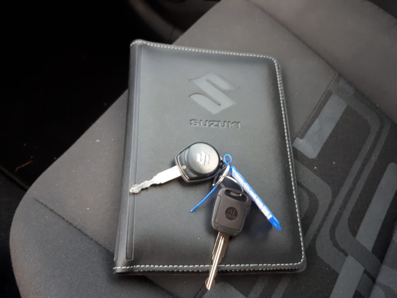 Suzuki Splash - 1.0 VVT Exclusive AIRCO/STOELVERW VOOR/PDC/LMV