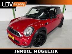 MINI One - 1.6 ONE Red en Black Edition / Airco / LM velgen / documentatie aanwezig