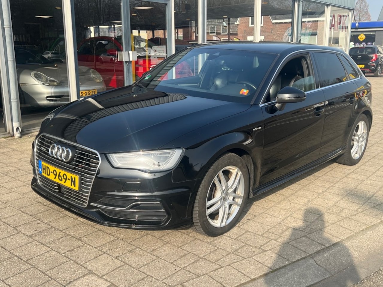 AUDI A3 SPORTBACK E-TRON