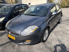 Fiat Bravo - 1.4 Dynamic NIEUWSTAAT
