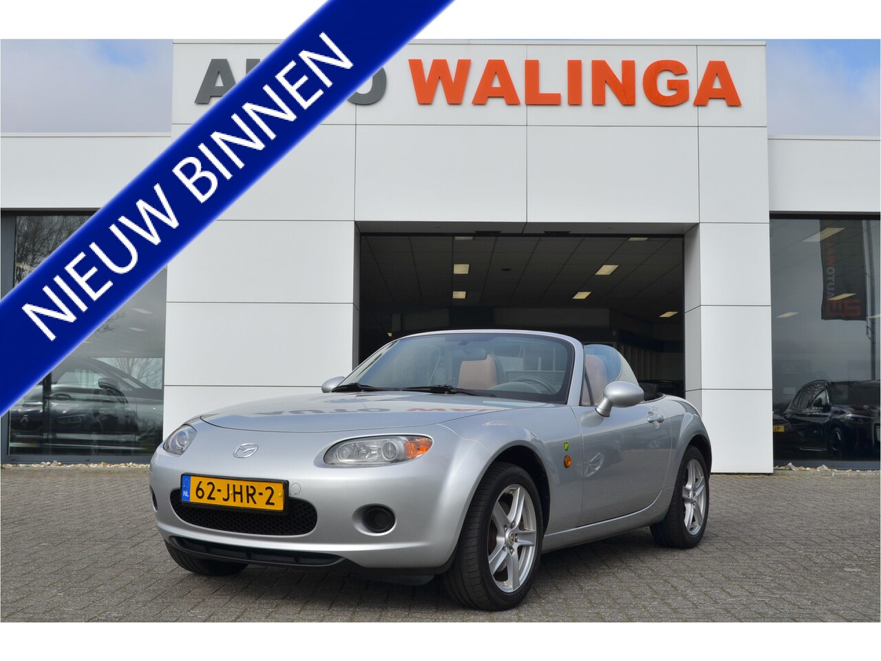 Mazda MX-5 - Leer | Stoelverwarming | Airconditioning | LMV 1.8 Touring - AutoWereld.nl