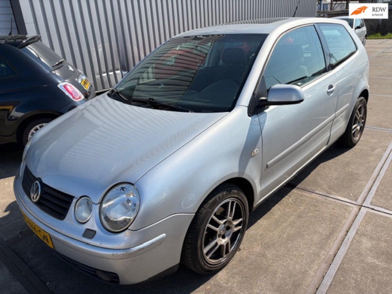 Volkswagen Polo - 1.4-16V Sportline AUTOMAAT - AutoWereld.nl