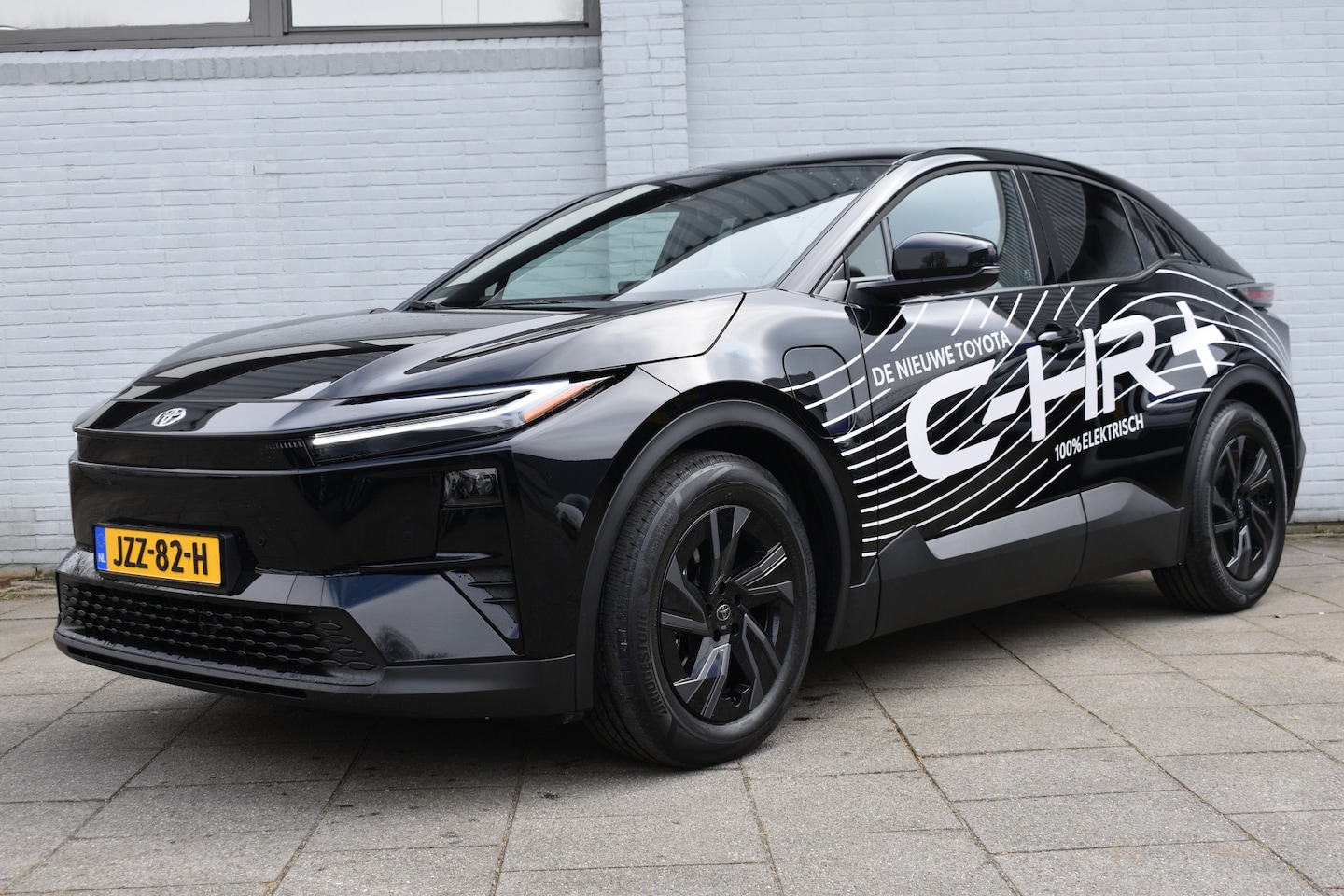 Toyota C-HR - First Edition 77 kWh Automaat 225pk | Achterklep elektrisch | Stoel&Stuur verwarming | Pri - AutoWereld.nl