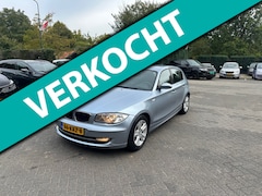 BMW 1-serie - 118i Business Line