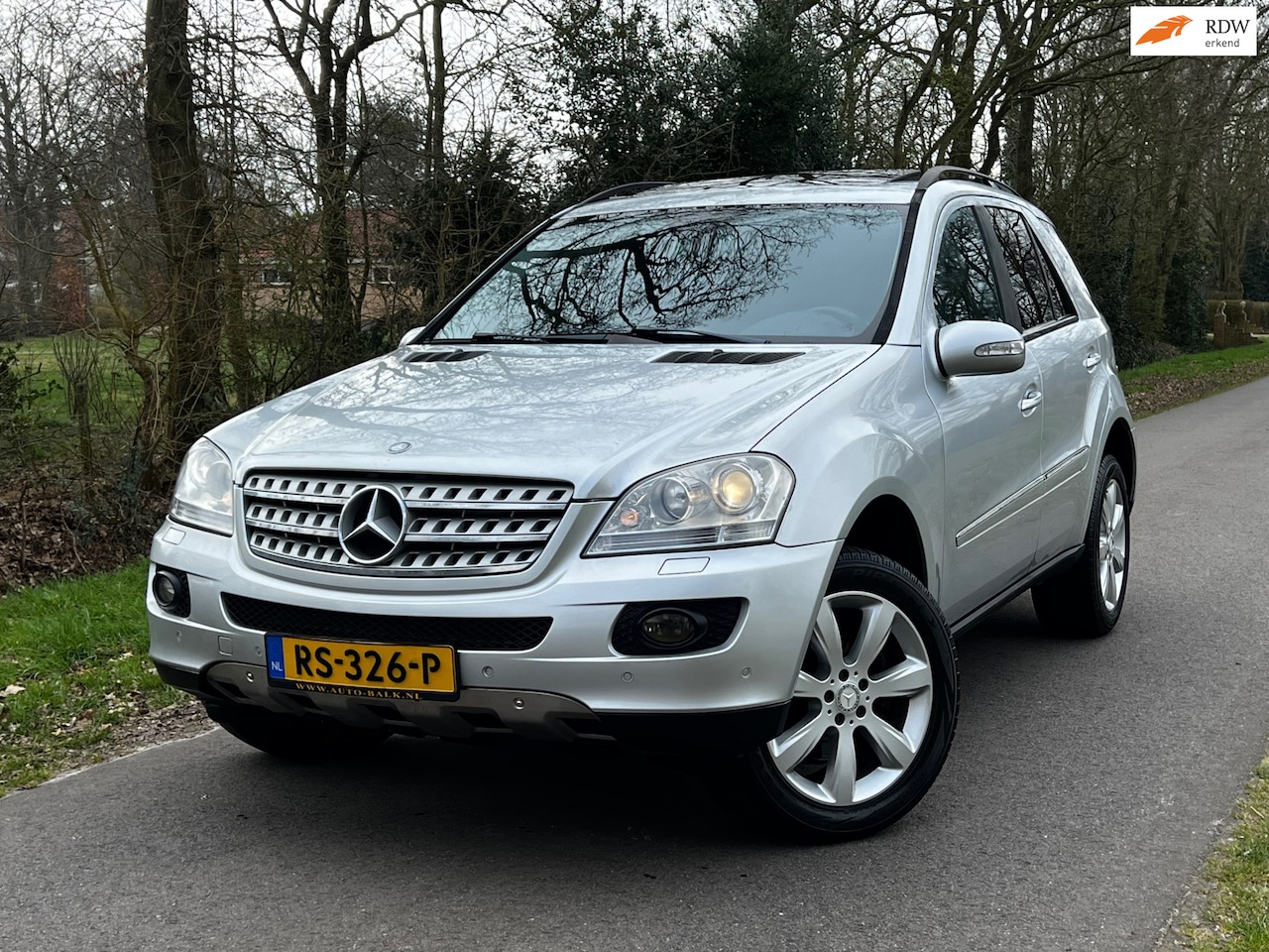Mercedes-Benz M-klasse - 320 CDI 4 matic | Leder + Kanteldak + Cruise + Clima Nu € 7.975,-!!! - AutoWereld.nl