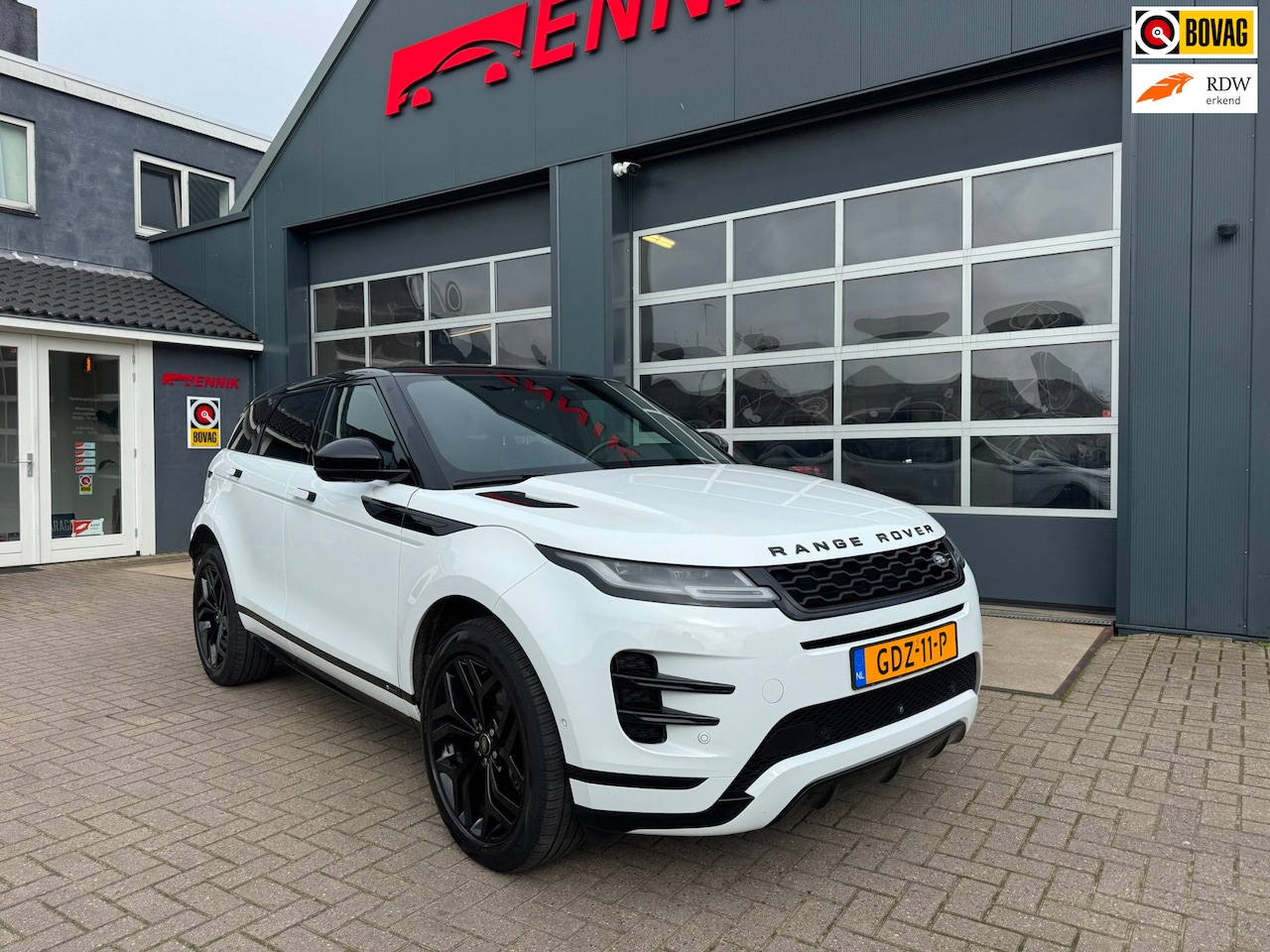 Land Rover Range Rover Evoque - 1.5 P300e AWD R-Dynamic SE / Top View /Meridian / Zeer Kompleet !!. - AutoWereld.nl