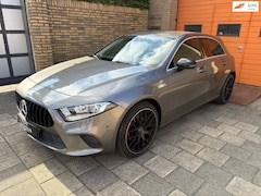 Mercedes-Benz A-klasse - 200 Business Solution / Night pakket / Lederen bekleding