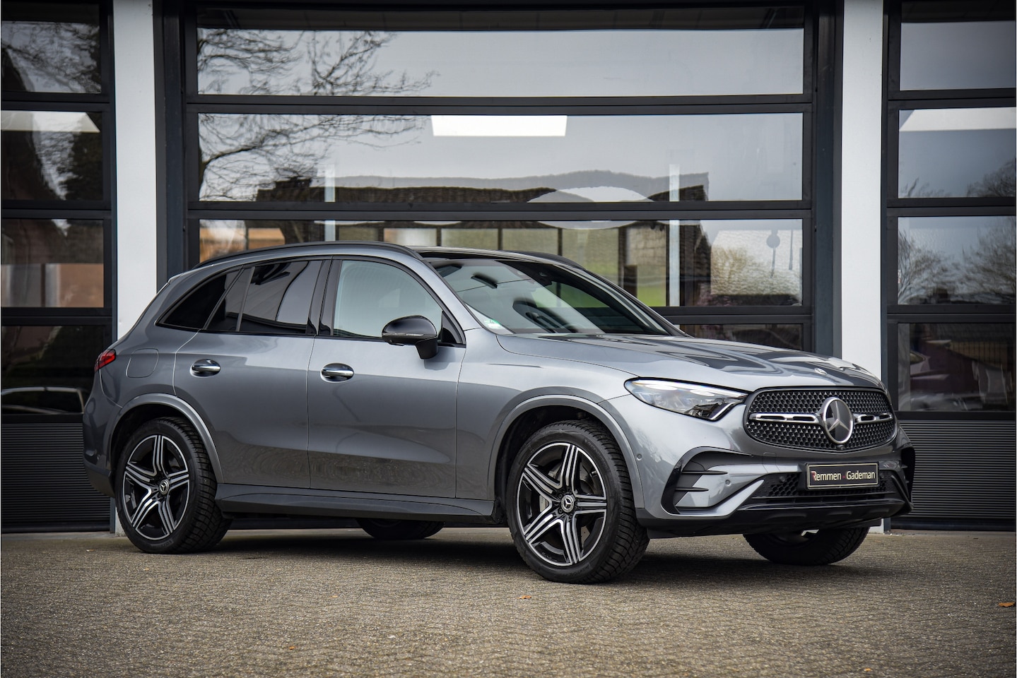 Mercedes-Benz GLC-klasse - 400e 4MATIC AMG Line 400e 4MATIC AMG Line - AutoWereld.nl