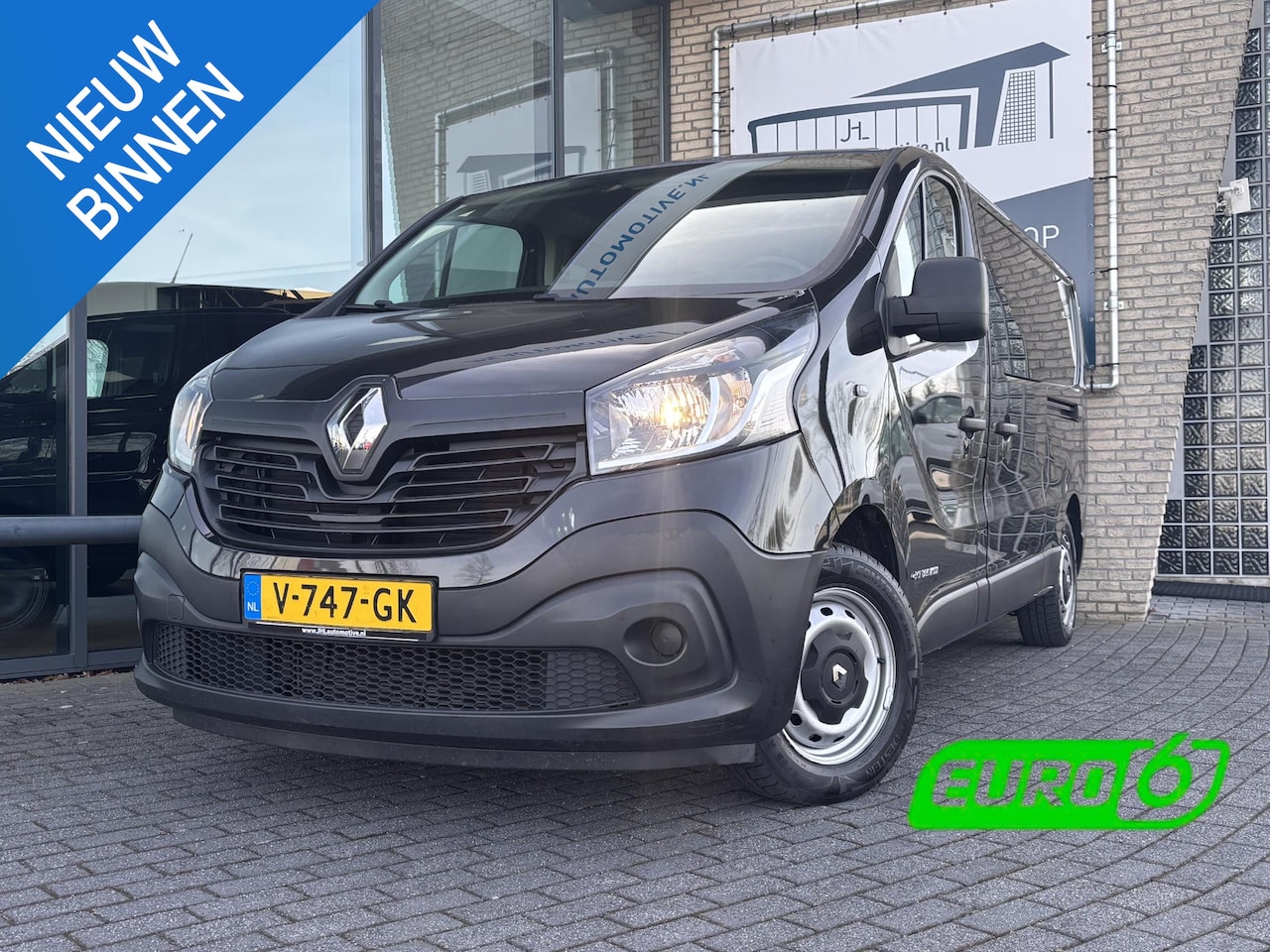 Renault Trafic - 1.6 dCi T29 L2H1 DC*ROLSTOELBUS*5-PERS*CRUISE*HAAK - AutoWereld.nl