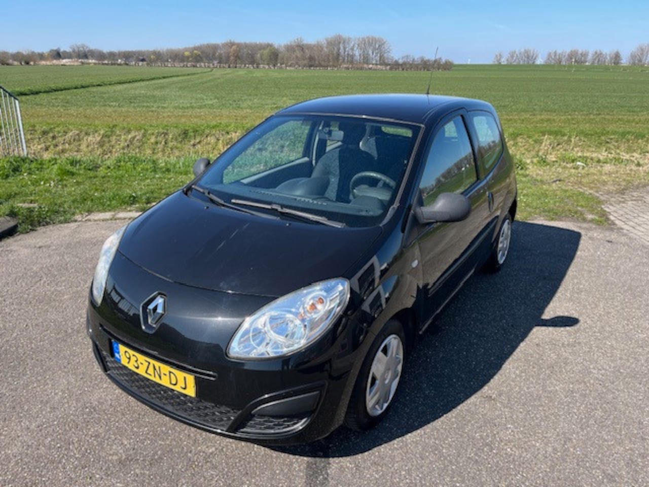 Renault Twingo - 1.2 Authentique 1.2 Authentique (nieuwe APK) - AutoWereld.nl