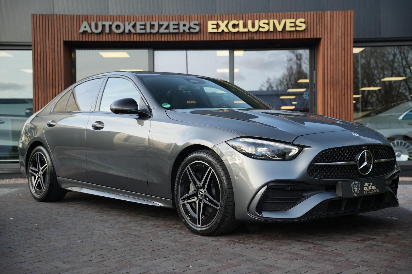 Mercedes-Benz C-klasse - 180 Business Solution AMG Burmester Stuurverw. Adapt. Cruise LED Leer Alcantara AMG - AutoWereld.nl