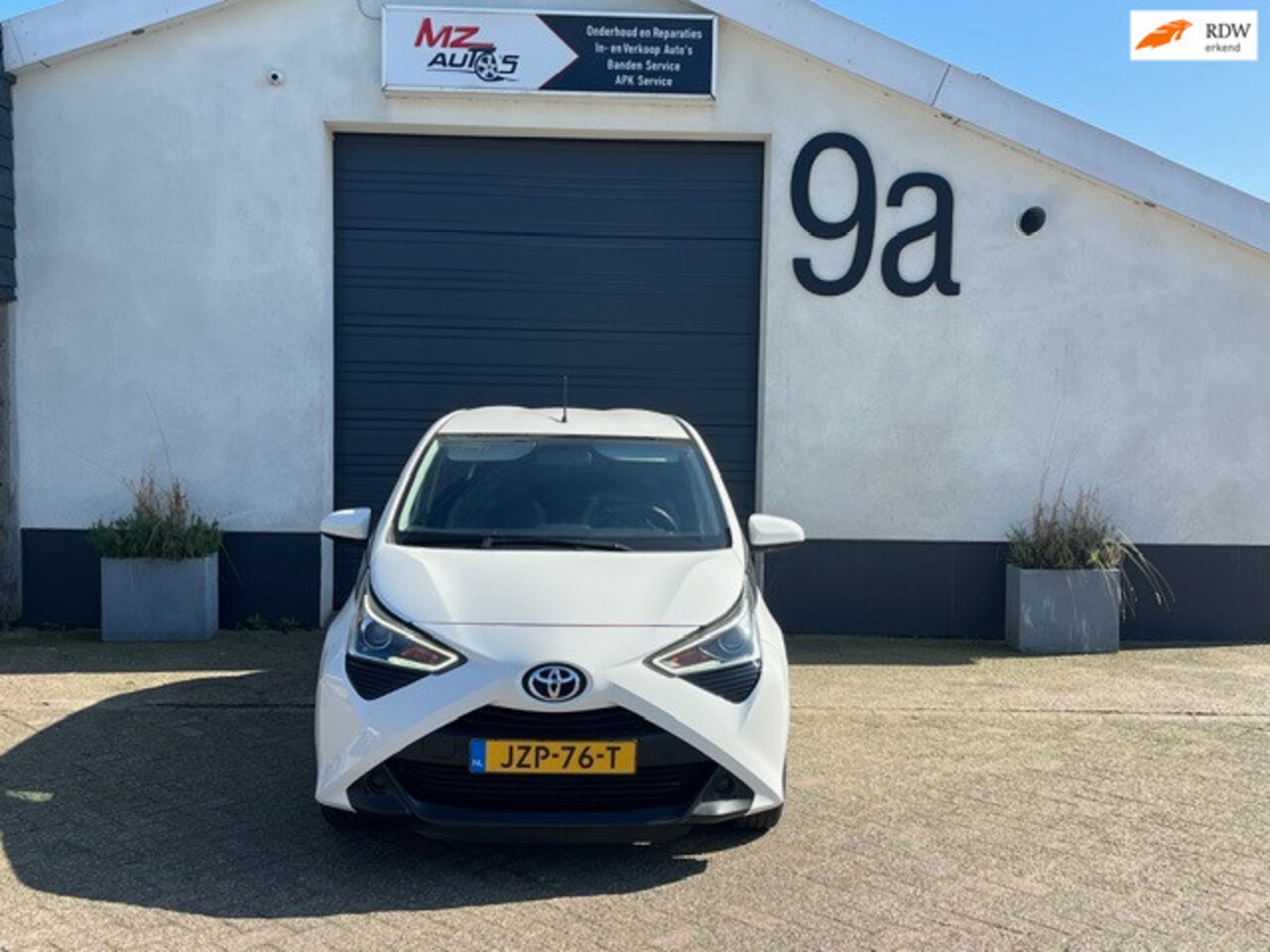 Toyota Aygo - 1.0 VVT-i x-play 1.0 VVT-i x-play - AutoWereld.nl