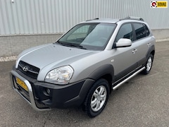 Hyundai Tucson - 2.0i Dynamic