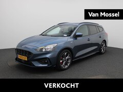 Ford Focus Wagon - 1.0 EcoBoost Hybrid ST Line X Business Trekhaak - all-weather banden
