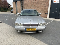 Jaguar XJ - 4.2 V8 Executive