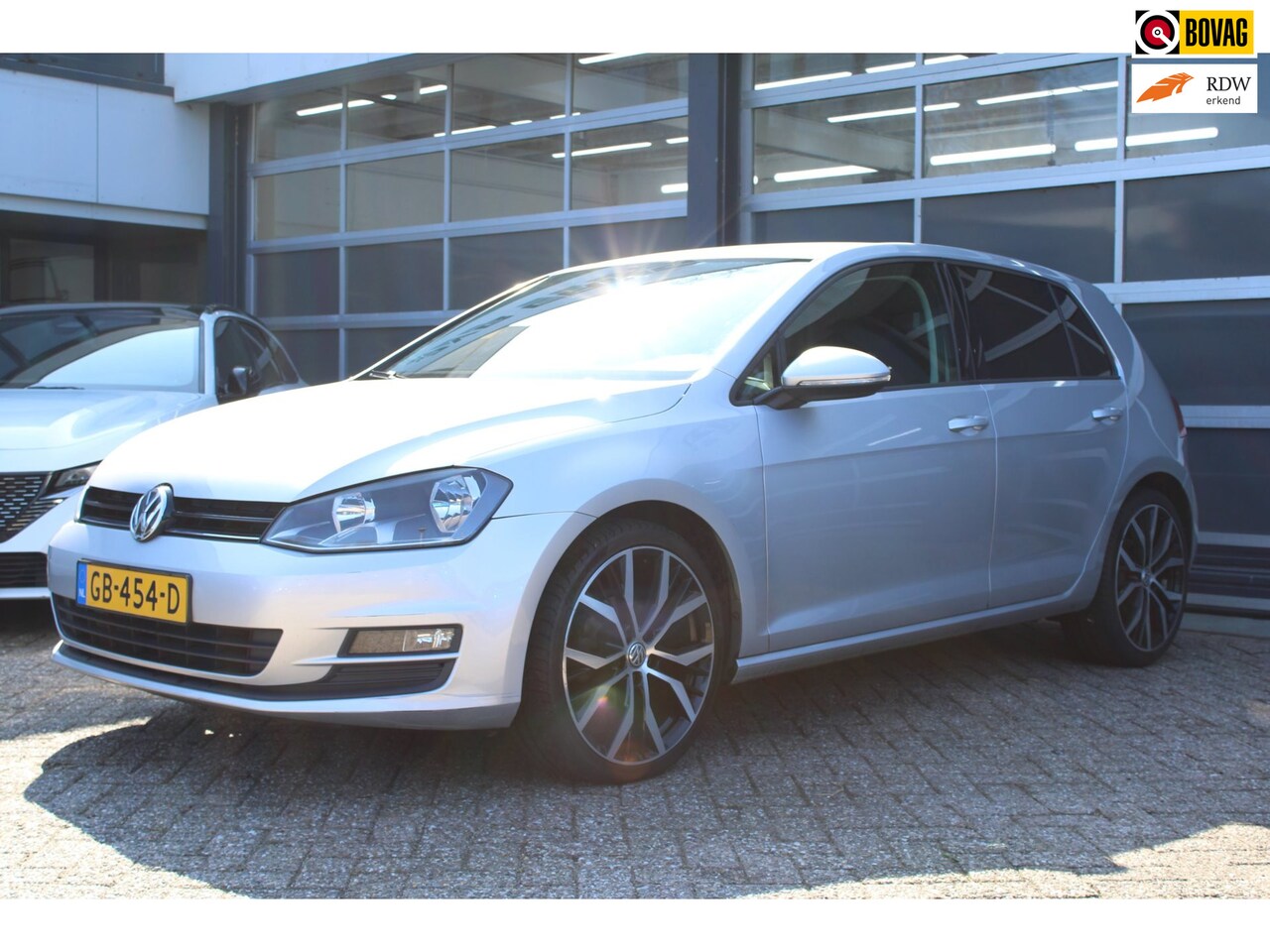 Volkswagen Golf - 1.2 TSI Trendline 1.2 TSI Trendline - AutoWereld.nl