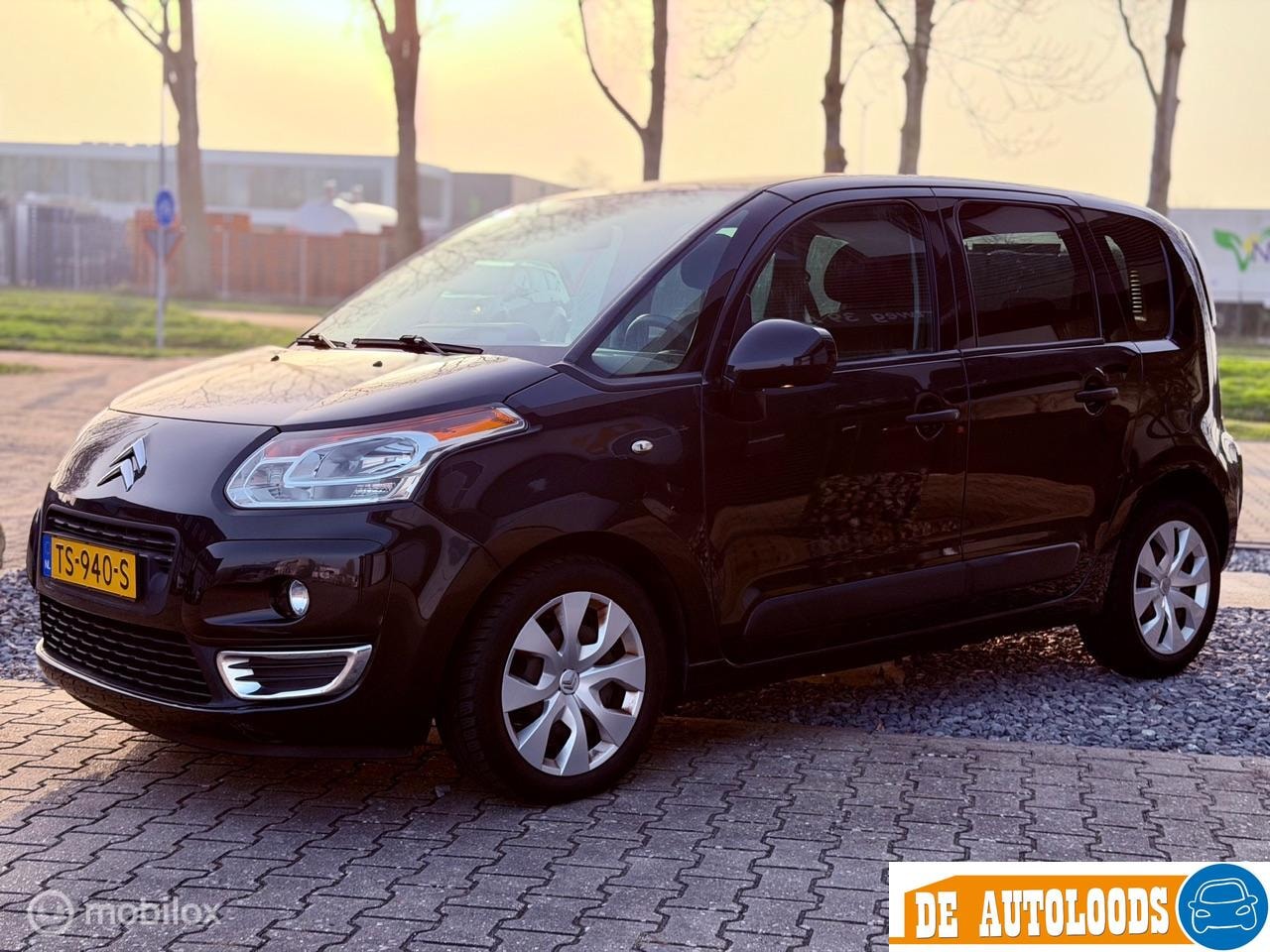 Citroën C3 Picasso - 1.4 VTi Aura | Hoge Instap | Nette Staat - AutoWereld.nl