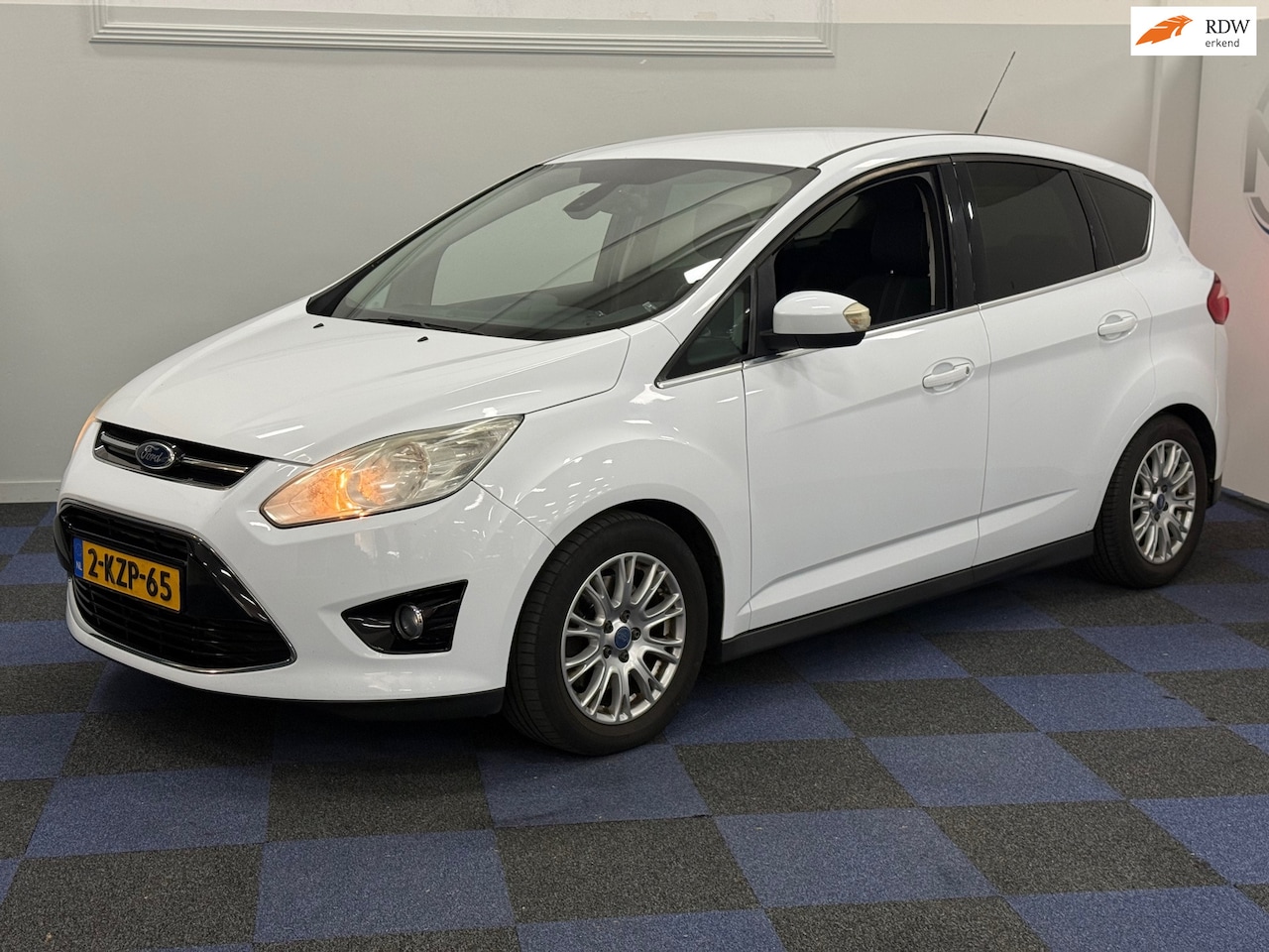 Ford C-Max - 1.6 SCTi Titanium / NETTE AUTO / MULTIEMEDIA-NAVI / RIJDT SCHAKELT GOED - AutoWereld.nl