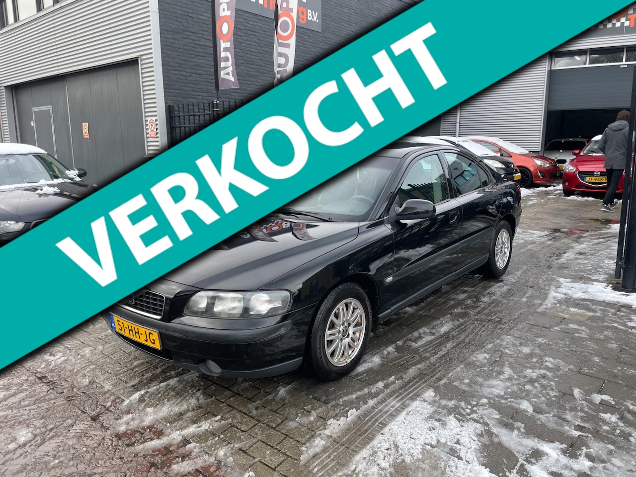 Volvo S60 - 2.4 3e Eigenaar! Trekhaak Airco PDC NAP APK - AutoWereld.nl