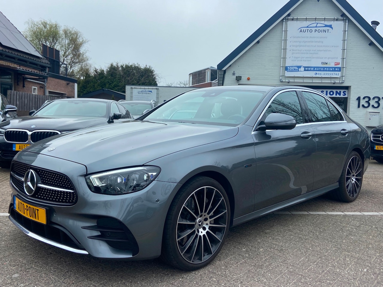 Mercedes-Benz E-klasse - 300E AMG WIDESCREEN/AUGMENTED/SFEER/89900KM! - AutoWereld.nl