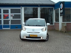 Toyota iQ - 1.0 VVTi Aspiration