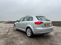 Audi A3 Sportback - 2.0 FSI Attraction Pro Line | Orig. NL | Pano | Nwe APK | Export