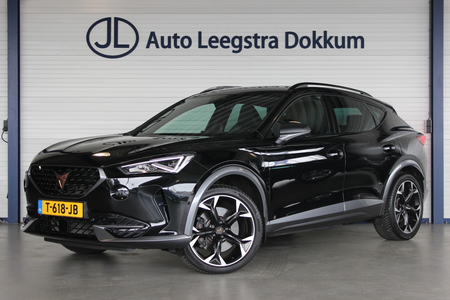 CUPRA Formentor - 1.4 e-Hybrid VZ Copper Edition Trekhaak | Kuipstoelen | Camera | Elektr. Klep | Carplay | - AutoWereld.nl