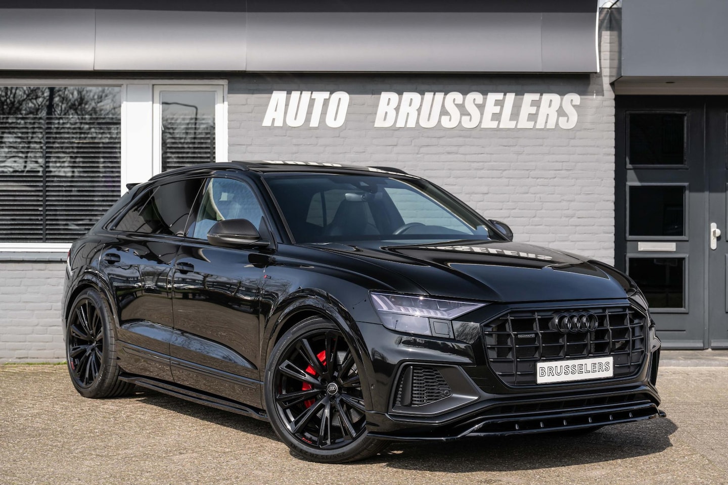 Audi Q8 - 60 TFSI e quattro Pro Line S Competition Plus Carbon edition SQ8 style....... - AutoWereld.nl