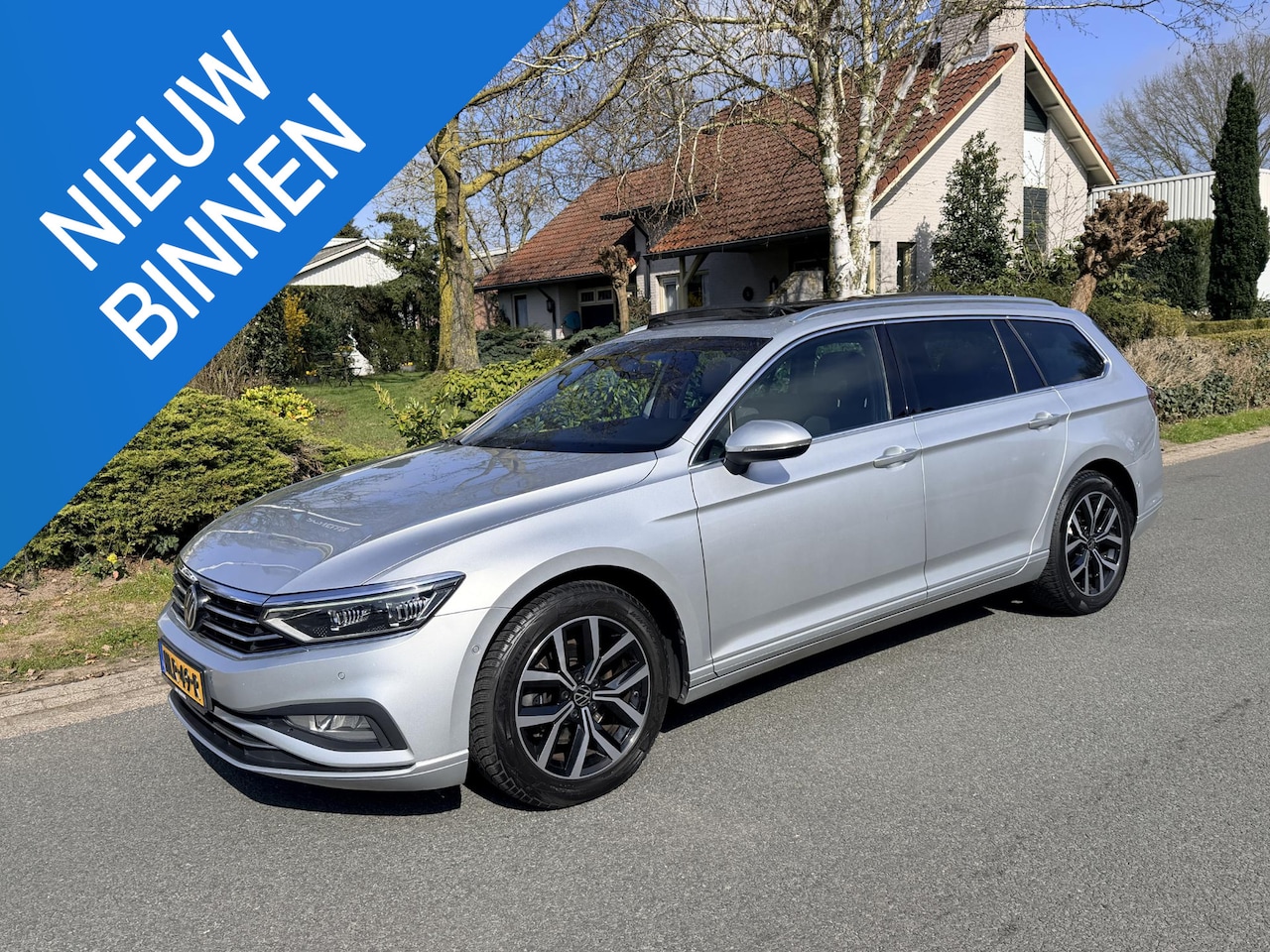 Volkswagen Passat Variant - 2.0 TDI 150PK DSG•Pano•ACC - AutoWereld.nl