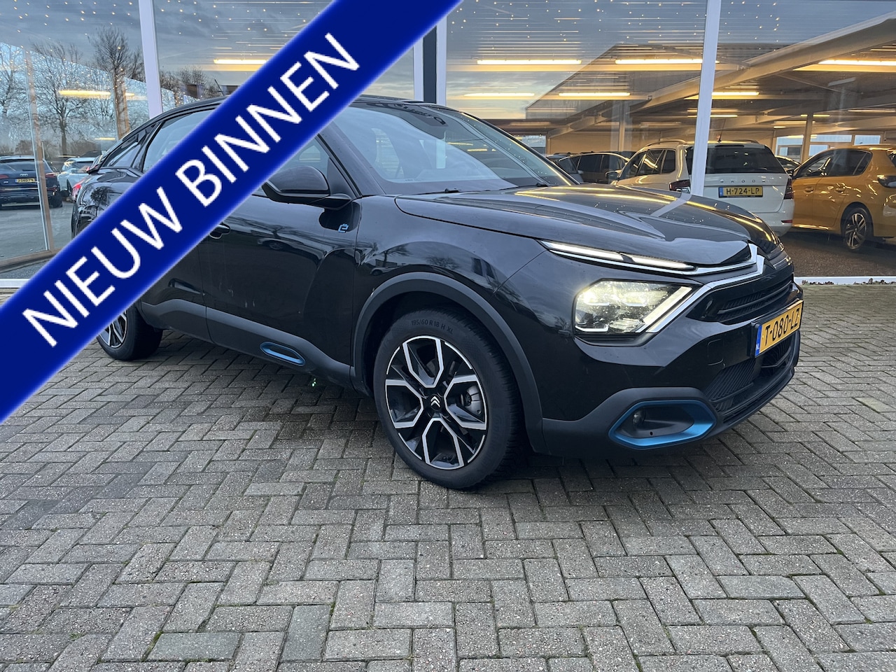 Citroën Ë-C4 - Feel Pack 50 kWh Camera/ Carplay / LMV - AutoWereld.nl