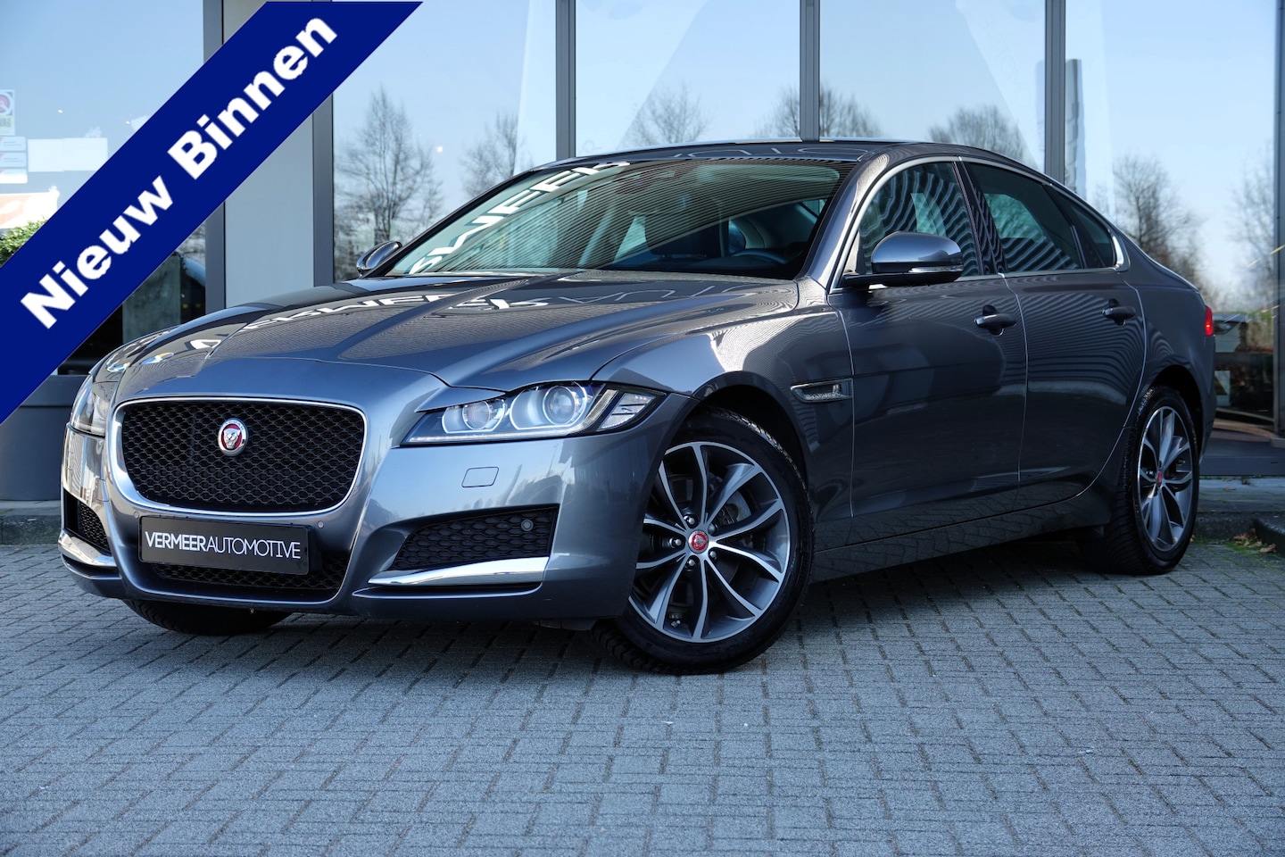 Jaguar XF - 2.0 R-Sport | Navi | Camera | Stoelverw. | Elektrische Stoelen | - AutoWereld.nl