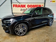 BMW X5 - XDrive40i High Executive M-Sport + Panorama|Trekhaak|22"LMV|Head up|Harman Kardon|Sfeerver