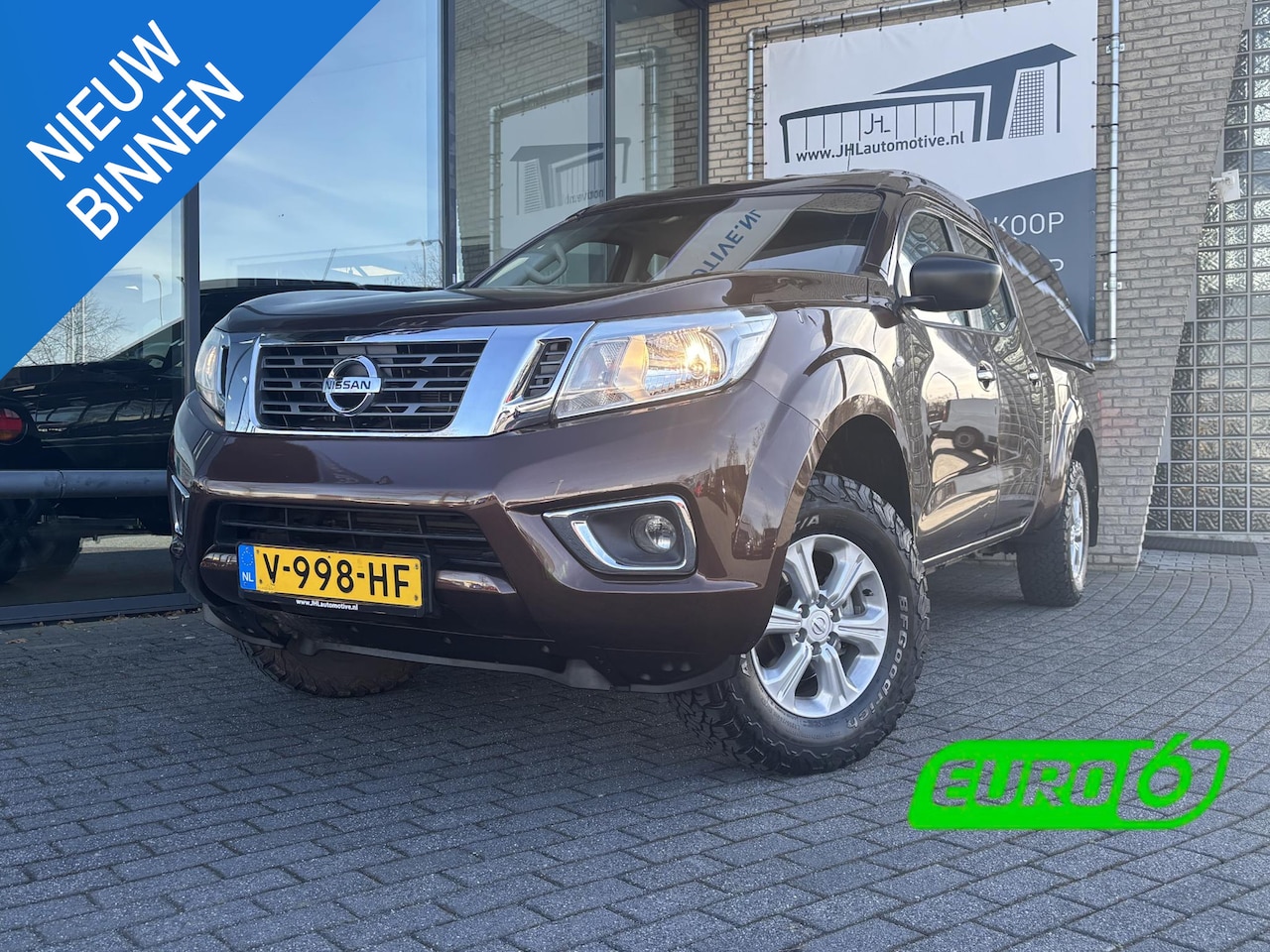 Nissan Navara - 2.3 dCi Acenta Double Cab Veth*A/C*CRUISE*4WD*TEL* - AutoWereld.nl