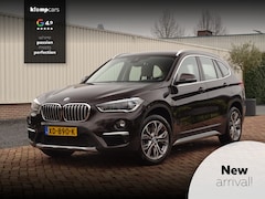 BMW X1 - sDrive20i X-line | Head-Up | Stuurverwarming | Stoelverw | Nav | Leer | Camera