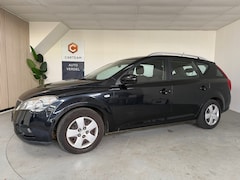 Kia Cee'd - 1.4 CVVT X-tra Airco, LMV