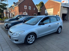 Hyundai i30 CW - 1.6i Active