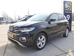 Volkswagen T-Cross - 1.5 TSI Style Business Automaat, Trekhaak, FULL LED, Stoelvw, Digital Cockpit Prijspakker