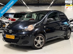 Toyota Aygo - 1.0-12V Access 2011 LM velgen