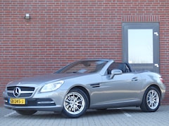 Mercedes-Benz SLK-klasse - 200 Panoramadak/Nekverwarming/Navigatie/PDC