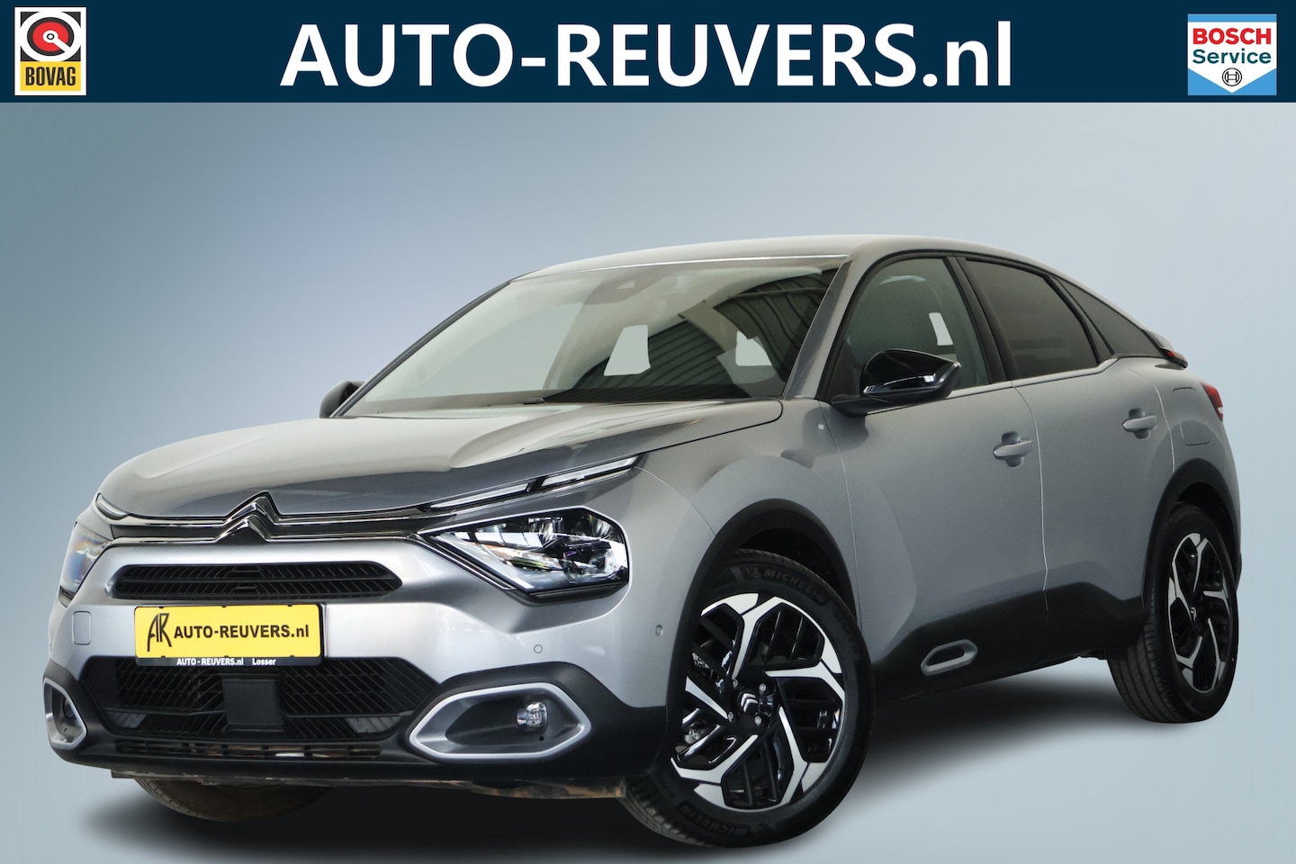 Citroën C4 - 1.2 Puretech Shine Navigatie / Leder / HUD / LED / Carplay / Adaptive Cruise - AutoWereld.nl
