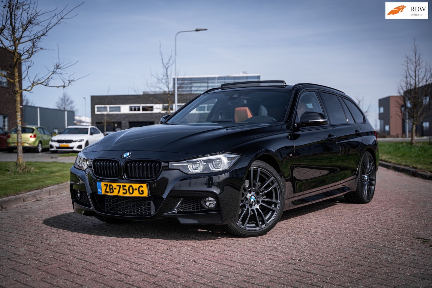 BMW 3-serie Touring - 318i M Sport Corporate Lease 318i M Sport Corporate Lease - AutoWereld.nl