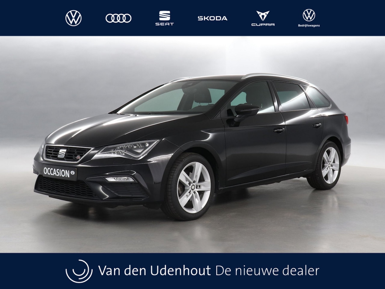 SEAT Leon ST - 1.0 TSI FR Ultimate Edition / Navigatie / Stoelverwarming / Camera / Trekhaak - AutoWereld.nl