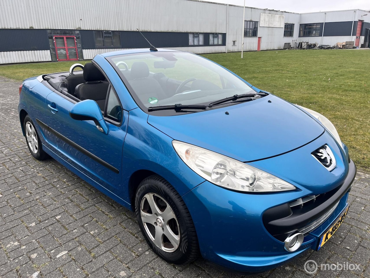 Peugeot 207 CC - 1.6-16V T Sport / Airco / Stoelverwarming / - AutoWereld.nl
