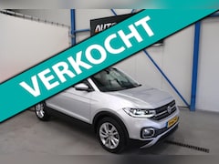 Volkswagen T-Cross - 1.0 TSI Style Automaat > Virtual display < N.A.P. Airco, Cruise, Navi, Camera, PDC, Stoelv